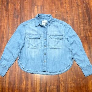 Lola Rae Light Wash Denim Shirt - Women's Blue Chambray Button-Up